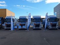 Продажи новых тяжелых грузовиков в РФ в ноябре сократились почти вдвое