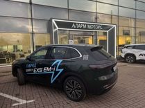 Geely EX5 EM-i: гибридный кроссовер начал продажи в России